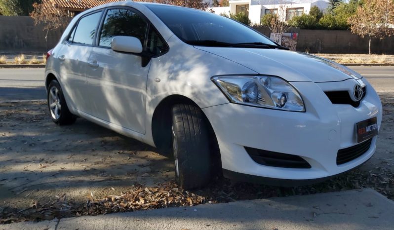 Toyota Auris 1.6 LEI AA 6Vel 2010 lleno