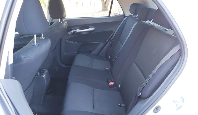 Toyota Auris 1.6 LEI AA 6Vel 2010 lleno