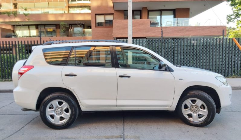 Toyota Rav4 2.4cc 4×2 2011 lleno