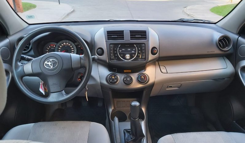 Toyota Rav4 2.4cc 4×2 2011 lleno