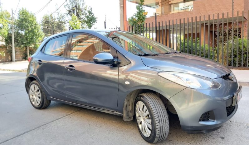 Mazda 2 1.5cc V lleno