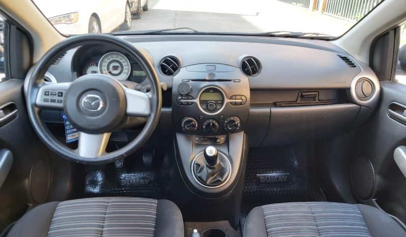 Mazda 2 1.5cc V lleno