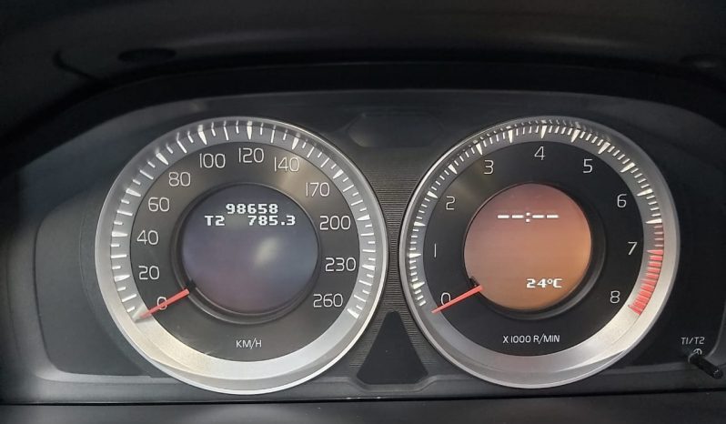 Volvo XC60 2.0 T5 Plus 2012 lleno