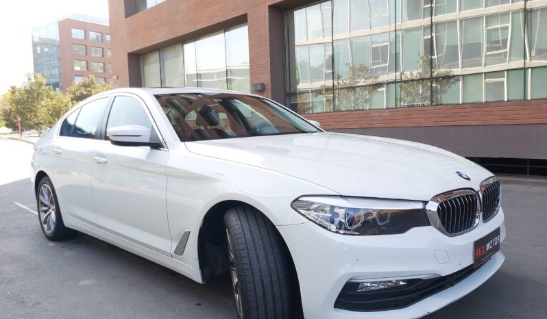 BMW  520i 2.0 A Executive 2019 lleno