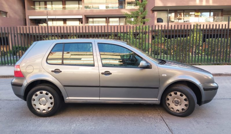 Volkswagen Golf 1.6cc Con Aire 2006 lleno