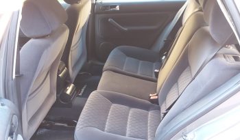 Volkswagen Golf 1.6cc Con Aire 2006 lleno
