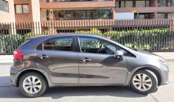 Kia Rio 5 1.4 EX Manual DAB ABS AC 2015 lleno
