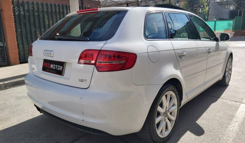 Audi A3 1.8 TFSI Attraction Stronic 2011 lleno