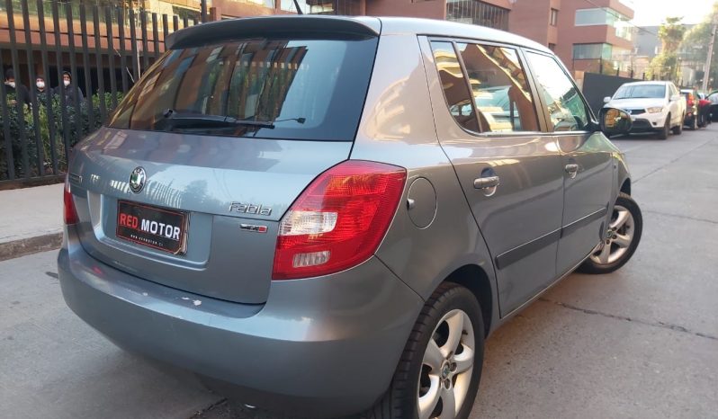 Skoda Fabia Ambiente 1.6  2014 lleno