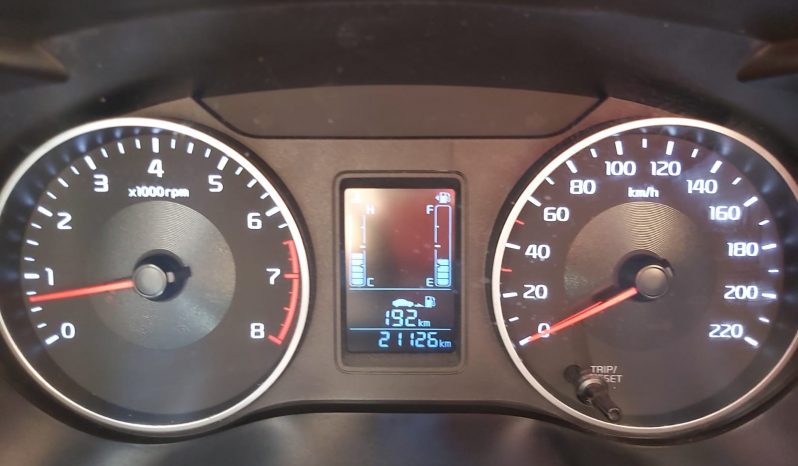 Kia Soluto 1.4 LX AC 2021 lleno