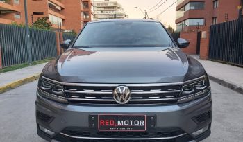 Volkswagen Tiguan Comfortline 2.0 TSI 4×4 7A 2018 lleno