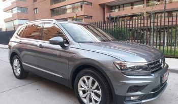 Volkswagen Tiguan Comfortline 2.0 TSI 4×4 7A 2018 lleno