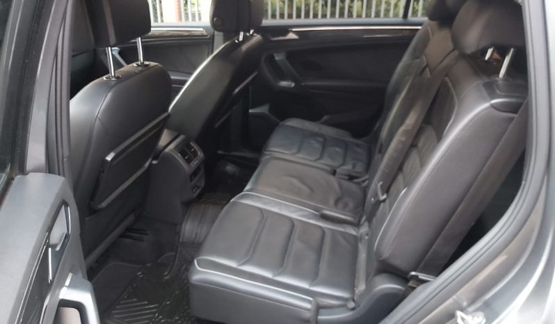 Volkswagen Tiguan Comfortline 2.0 TSI 4×4 7A 2018 lleno