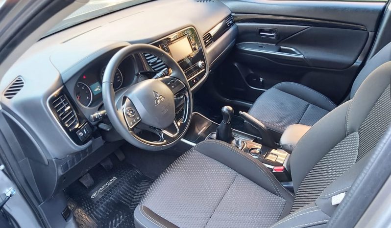 Mitsubishi Outlander 2021 2.0 Manual lleno