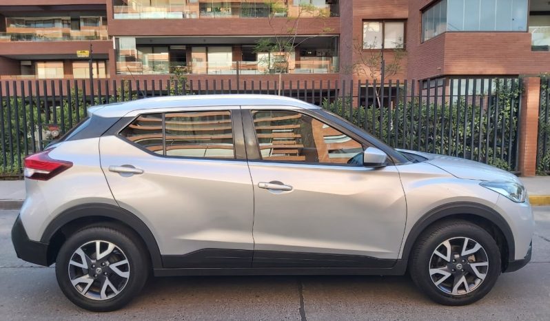 Nissan kicks 2018 lleno