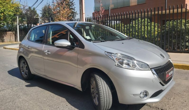 Peugeot 208 diésel 2015 lleno