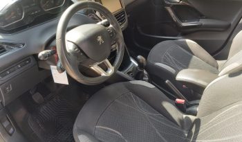 Peugeot 208 diésel 2015 lleno