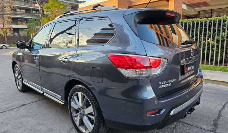 Nissan Pathfinder 4×4 Advance 2014 lleno