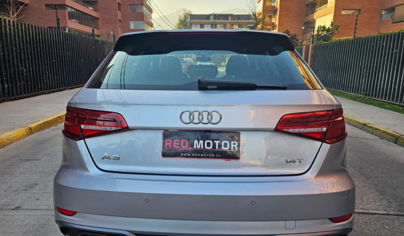 Audi A3 1.4T 35TFSI HB AUT SLINE 2019 lleno