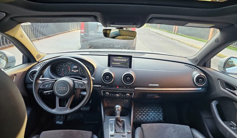 Audi A3 1.4T 35TFSI HB AUT SLINE 2019 lleno