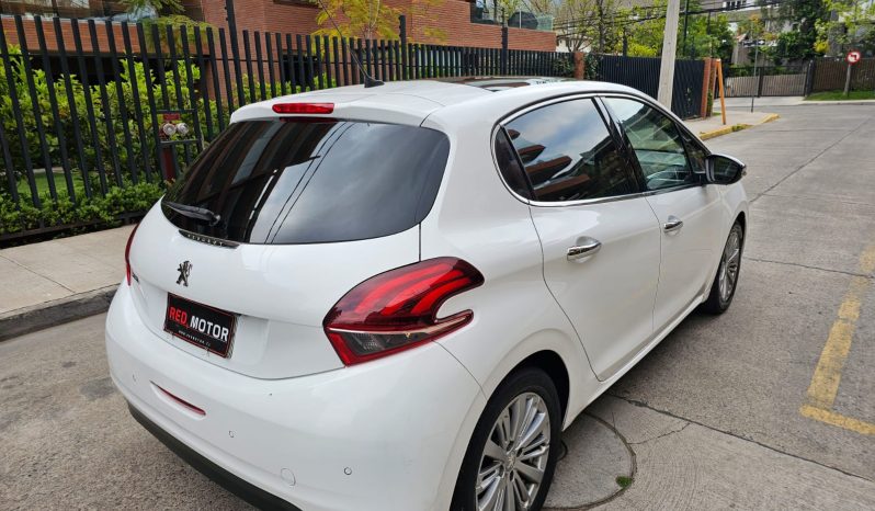 Peugeot 208 1.4 HDI 68 HP Allure Pack 2016 lleno