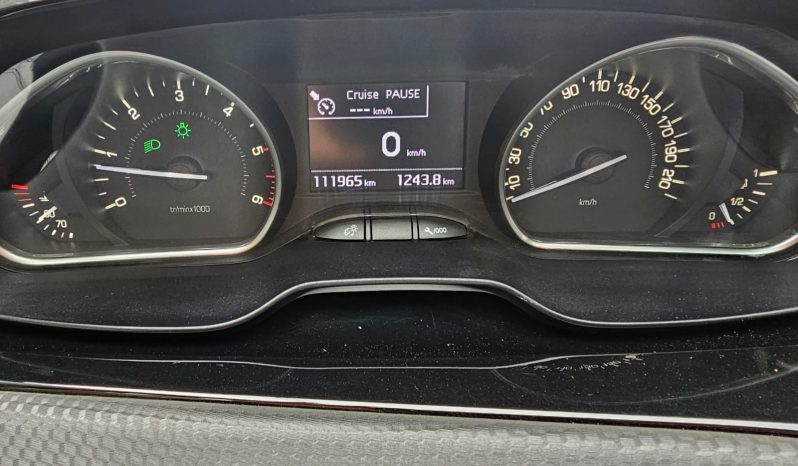 Peugeot 208 1.4 HDI 68 HP Allure Pack 2016 lleno
