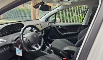 Peugeot 208 1.4 HDI 68 HP Allure Pack 2016 lleno