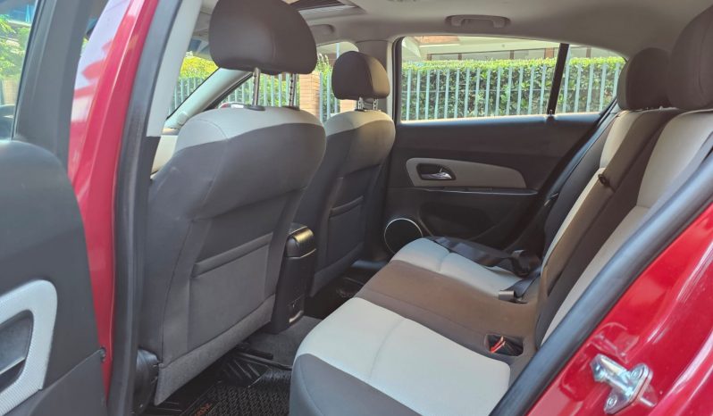 Chevrolet Cruze Ls automático 1.8 full equipo lleno
