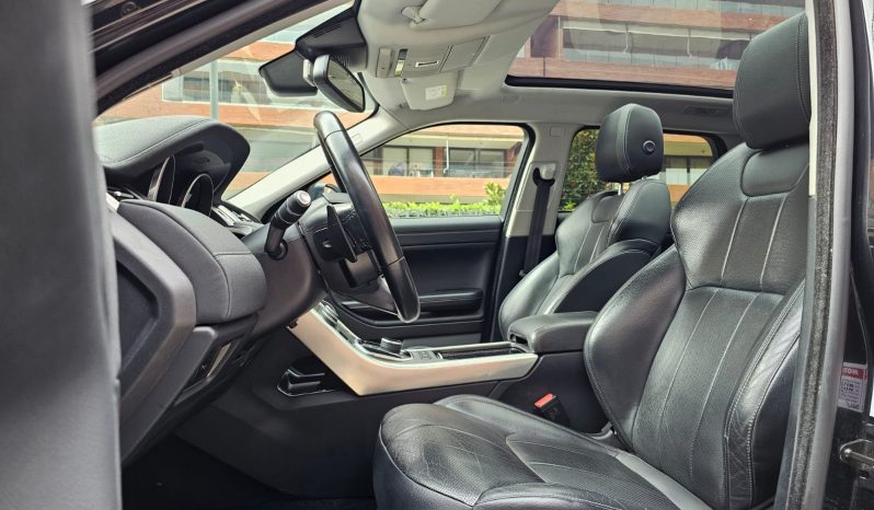 Land Rover Range Rover Evoque 2.0 SI4 SE Plus Auto 4WD 2017 lleno