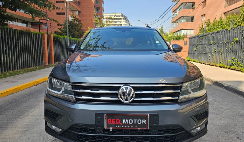 Volkswagen Tiguan 1.4 tsi Comfortline Aut  2018 lleno