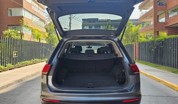 Volkswagen Tiguan 1.4 tsi Comfortline Aut  2018 lleno