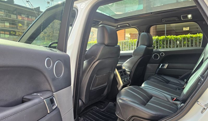 Land Rover range rover sport 4.4 Diesel lleno