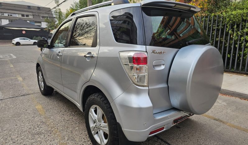 Toyota Rush 1.5 Lei 4X2 MT 2018 lleno