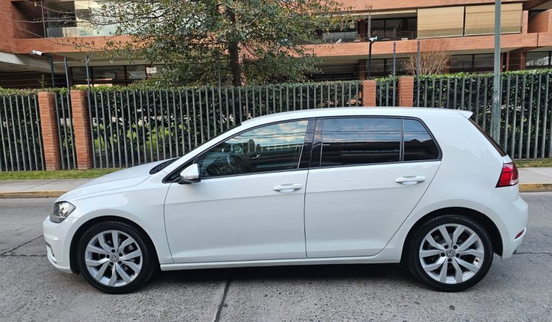 Volkswagen Golf 1.4 TSI DSG Auto Design AT 2018 lleno