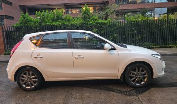 Hyundai i30 2011 lleno